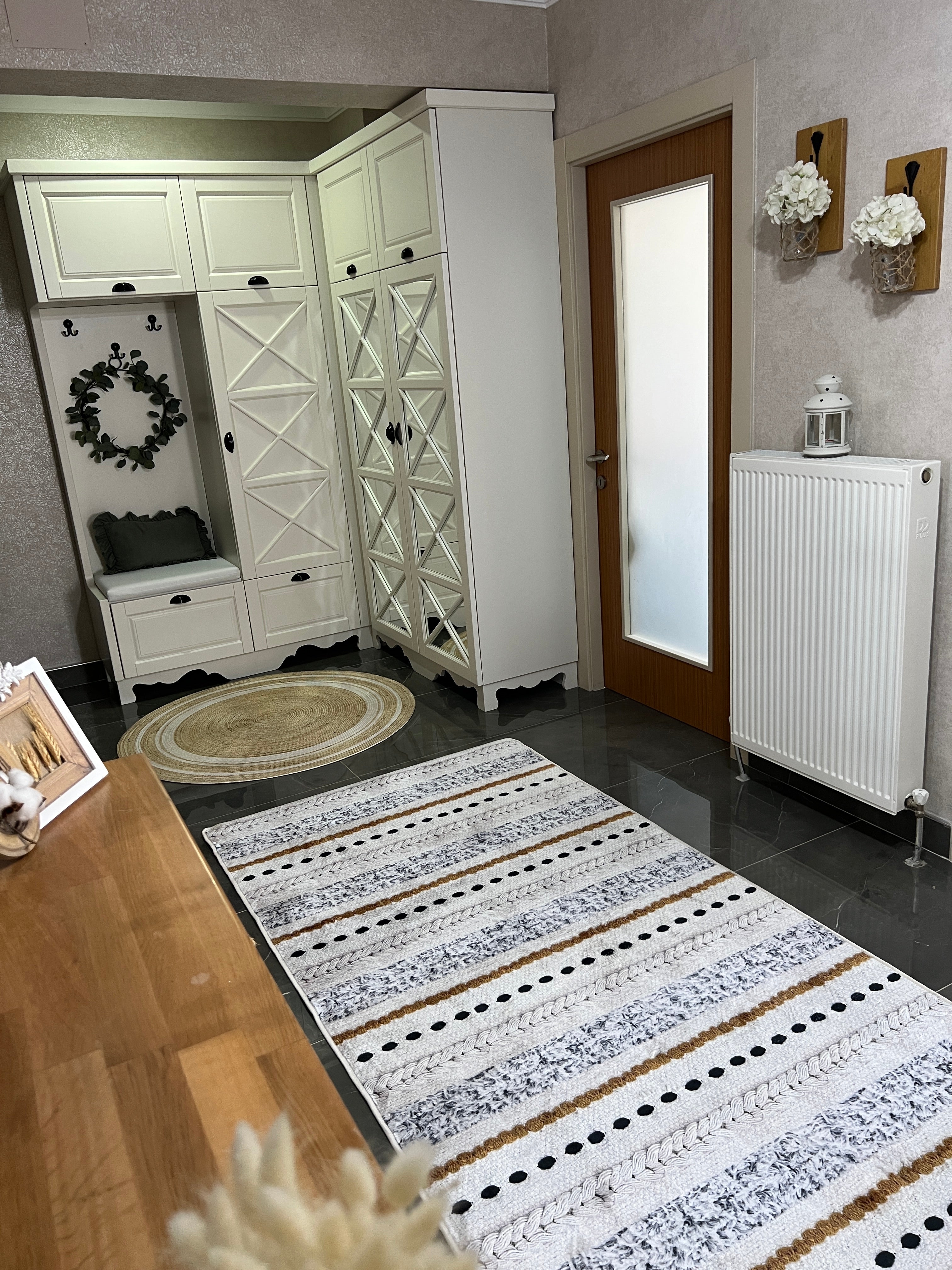 NİSAN - Kaymaz Deri Taban Makinede Yıkanabilir Salon Oturma Odası Mutfak Halısı
